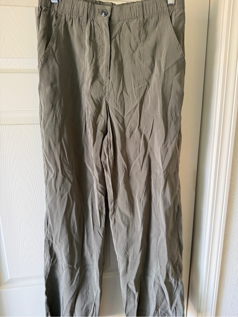 Max Studio Olive Green Pull-On Pants